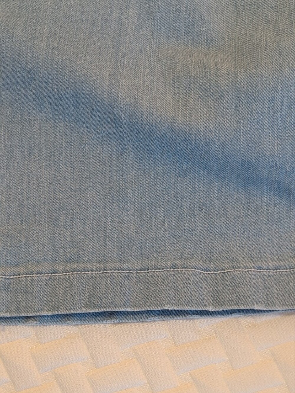 SPANX Flare Leg Jeans Light Blue Denim with Tummy Control Pull On Plus Size 3X - Picture 10 of 14